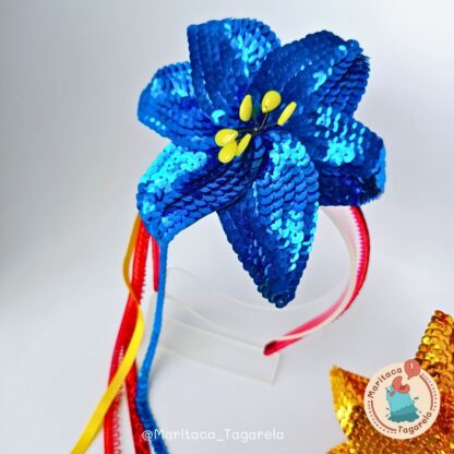 Tiara Flor de Paetê Azul - Image 5