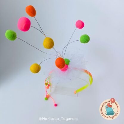 Tiara Pompom Neon