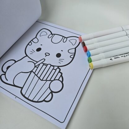 Livro de Colorir Anti Estresse + 6 Canetinhas Ponta Dupla – Cute Comfy Edição Especial 03 - Imagem 2