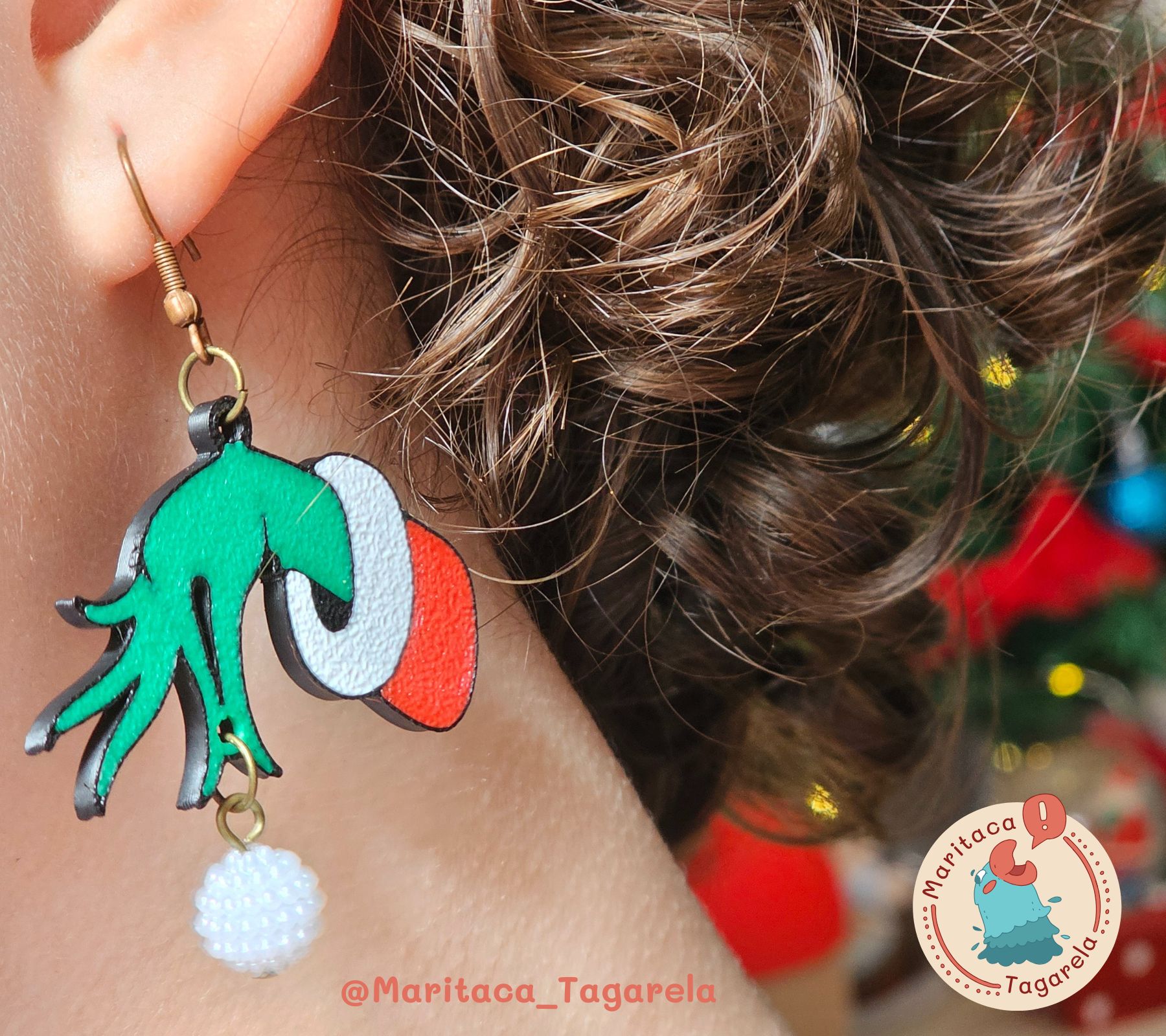 Brinco Pendente Temático (Inspirado no Grinch o Ladrão de Presentes) - Imagem 5