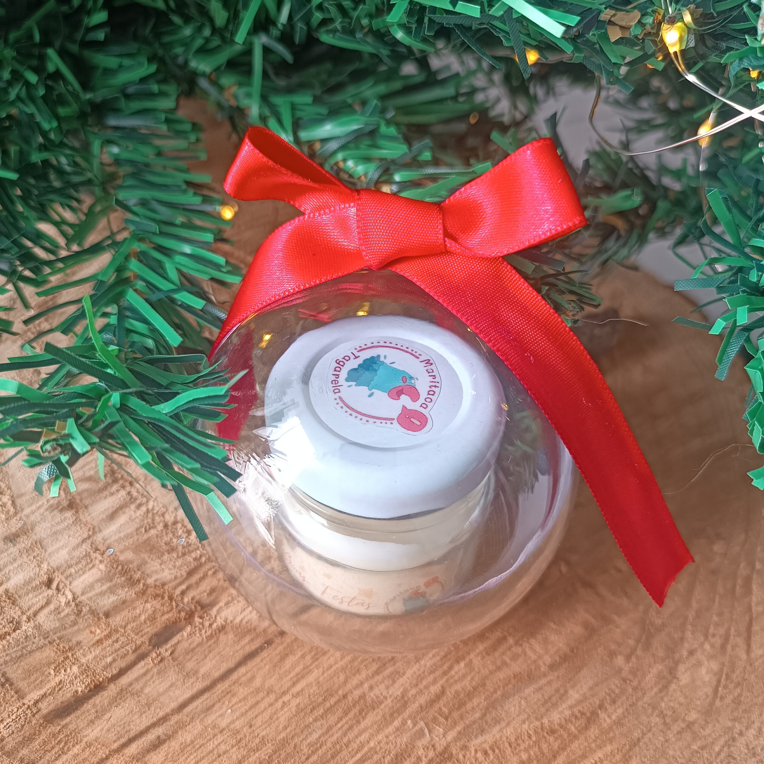 Vela Lembrancinha Natalina | Pote de Vidro Personalizado e Bola de Acrílico - Imagem 2